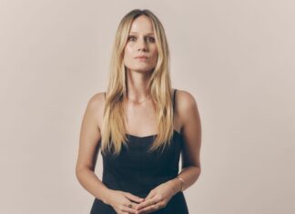 Ana Morales, especialista en bienestar y salud mental, sobre cómo gestionar el cansancio de la maternidad: “Esa carga no tiene por qué ser solo nuestra” Ana Morales, especialista en bienestar y salud mental, sobre cómo gestionar el cansancio de la maternidad: “Esa carga no tiene por qué ser solo nuestra”