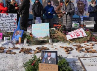 Alex Pretti’s parents say ‘lies’ being told about their son as Trump officials defend shooting Alex Pretti’s parents say ‘lies’ being told about their son as Trump officials defend shooting