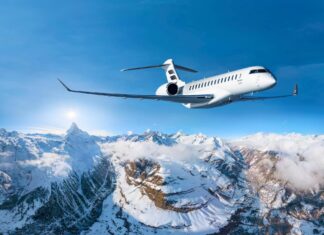 Schnellstes Flugzeug seit der Concorde bekommt EU-Zertifizierung Schnellstes Flugzeug seit der Concorde bekommt EU-Zertifizierung