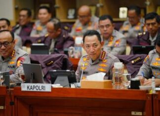 Judi Online Kian Marak, Kapolri Beberkan Penyebabnya Judi Online Kian Marak, Kapolri Beberkan Penyebabnya