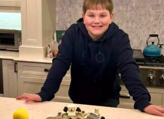 Un collégien teste l’arme la plus mythique de l’Antiquité… Un collégien teste l’arme la plus mythique de l’Antiquité…