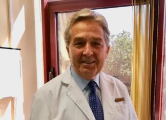 Dr. Eduardo Junco, pediatra: “Los síntomas de la vulvovaginitis aparecen escalonadamente en las niñas” Dr. Eduardo Junco, pediatra: “Los síntomas de la vulvovaginitis aparecen escalonadamente en las niñas”