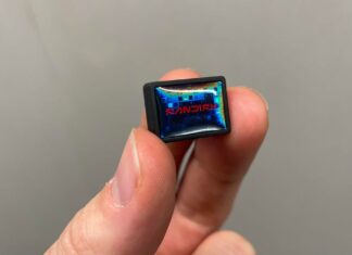 I traveled with the world’s smallest 1TB SSD drive I traveled with the world’s smallest 1TB SSD drive