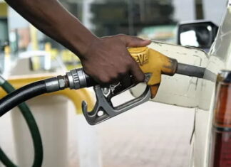 Dangote Refinery Raises Petrol Price to ₦799/Litre, As MRS Adjusts Pump Rate to ₦839 Dangote Refinery Raises Petrol Price to ₦799/Litre, As MRS Adjusts Pump Rate to ₦839
