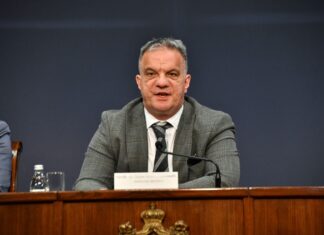 Ministar prosvete: Slučaj profesorke Jelene Kleut je medijski i politički zloupotrebljen Ministar prosvete: Slučaj profesorke Jelene Kleut je medijski i politički zloupotrebljen