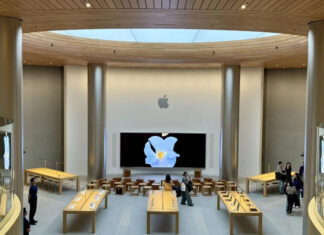 WeChat to support virtual payments on iOS, Apple cuts commission to 15% WeChat to support virtual payments on iOS, Apple cuts commission to 15%