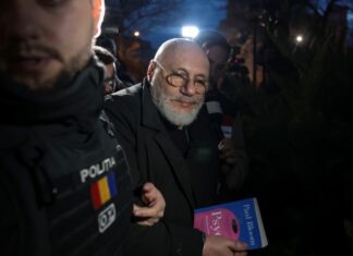 VIDEO Cazul Cristian Andrei. Justiția română și spectacolul cătușelor: doar imagine, nu siguranță publică VIDEO Cazul Cristian Andrei. Justiția română și spectacolul cătușelor: doar imagine, nu siguranță publică