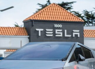 Tesla revela planes para invertir alrededor de US$2.000 millones en xAI de Elon Musk Tesla revela planes para invertir alrededor de US$2.000 millones en xAI de Elon Musk