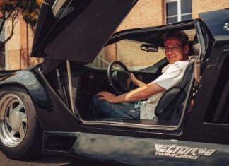 He conducido el Vector W8 Twin Turbo: el superdeportivo al que Agassi no se atrevía a subir He conducido el Vector W8 Twin Turbo: el superdeportivo al que Agassi no se atrevía a subir