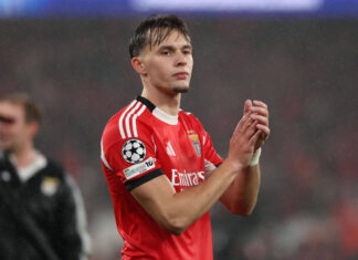 Ovo se ne vidi često: Amar Dedić na neobičan način proslavio pobjedu nad Realom! Ovo se ne vidi često: Amar Dedić na neobičan način proslavio pobjedu nad Realom!