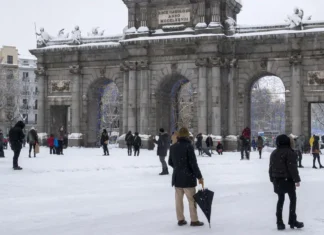 Skechers rebaja las botas antideslizantes perfectas para caminar por Madrid con la llegada de la borrasca Kristin Skechers rebaja las botas antideslizantes perfectas para caminar por Madrid con la llegada de la borrasca Kristin