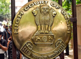 Court rejects bail pleas of Tahir Hussain, two others Court rejects bail pleas of Tahir Hussain, two others