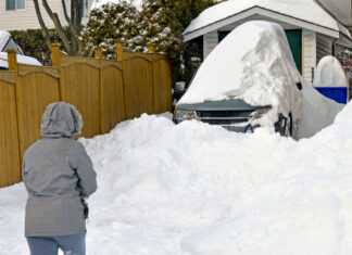 No Shovel, No Problem: Here’s How To Clear Out Snow In A Pinch No Shovel, No Problem: Here’s How To Clear Out Snow In A Pinch