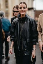 La chaqueta de Olivia Palermo, los slippers de Inés de la Fressange y otras prendas y accesorios de flechazo en la Alta Costura de París La chaqueta de Olivia Palermo, los slippers de Inés de la Fressange y otras prendas y accesorios de flechazo en la Alta Costura de París