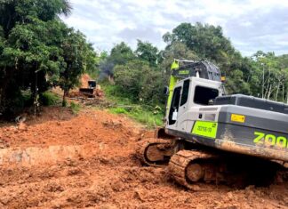 Prefeitura de Porto Velho abre canal e instala manilhas para reduzir alagamentos no bairro Nacional Prefeitura de Porto Velho abre canal e instala manilhas para reduzir alagamentos no bairro Nacional