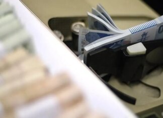 Bankalarda TL cinsi mevduat arttı Bankalarda TL cinsi mevduat arttı