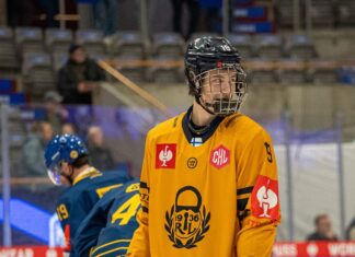 VIDEO: Talentovaný Slovák strelil vo Fínsku mimoriadny gól, nikto ho nedokázal zastaviť VIDEO: Talentovaný Slovák strelil vo Fínsku mimoriadny gól, nikto ho nedokázal zastaviť