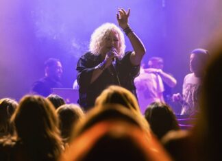 Denis & Denis na oproštajnoj turneji, 10. travnja u Zagrebu Denis & Denis na oproštajnoj turneji, 10. travnja u Zagrebu