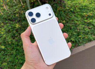 Record iPhone sales lead Apple to its best quarter of all time Record iPhone sales lead Apple to its best quarter of all time