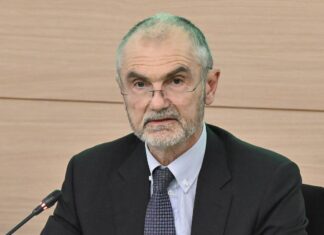 Bankitalia: il dg Signorini lascia, al suo posto arriva Angelini Bankitalia: il dg Signorini lascia, al suo posto arriva Angelini