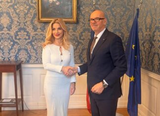 Klempíř přijal v Praze slovenskou ministryni kultury, poobědvala i s Okamurou Klempíř přijal v Praze slovenskou ministryni kultury, poobědvala i s Okamurou