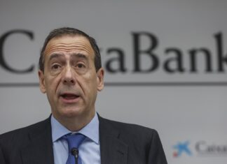 CaixaBank gana 5.891M€ en 2025 y sube el dividendo un 15% CaixaBank gana 5.891M€ en 2025 y sube el dividendo un 15%