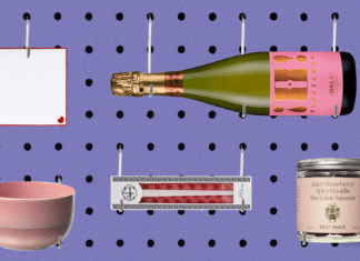 How to Pull Off a Restaurant-Quality Date Night at Home How to Pull Off a Restaurant-Quality Date Night at Home