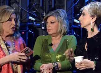 El reencuentro de Karmele Marchante con Terelu Campos y Lydia Lozano en ‘¡De Viernes!’, tras 10 años sin verse El reencuentro de Karmele Marchante con Terelu Campos y Lydia Lozano en ‘¡De Viernes!’, tras 10 años sin verse