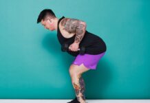 This Simple Upper-Body Dumbbell Workout Will Build Strength in Your Arms, Back, and Chest This Simple Upper-Body Dumbbell Workout Will Build Strength in Your Arms, Back, and Chest