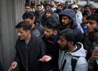 In an increasingly hostile world, migrants are hopeful as Spain moves to integrate them In an increasingly hostile world, migrants are hopeful as Spain moves to integrate them