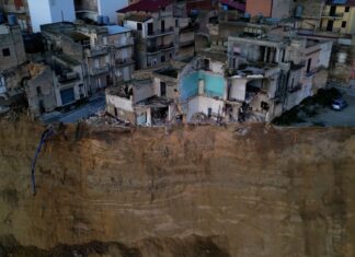 Niscemi: ordinanza della Protezione Civile definisce i primi interventi Niscemi: ordinanza della Protezione Civile definisce i primi interventi