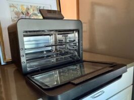 I Don’t Like Turning on My Big Oven. This iQ MiniOven Is My Secret Weapon
