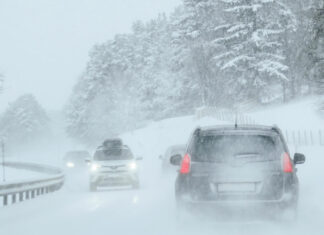 Ny innsatsgruppe skal granske sikkerheten for turister på norske vinterveier Ny innsatsgruppe skal granske sikkerheten for turister på norske vinterveier