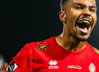 Malgré la situation de l’Olympic Charleroi, un titulaire attire les regards Malgré la situation de l’Olympic Charleroi, un titulaire attire les regards