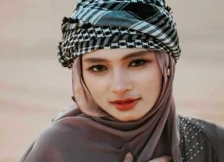 Inara Rusli Laporkan Virgoun ke Komnas Anak: Dugaan Perebutan Paksa Hak Asuh Inara Rusli Laporkan Virgoun ke Komnas Anak: Dugaan Perebutan Paksa Hak Asuh