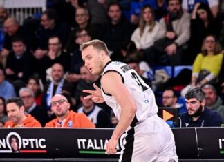 Strautiņš rezultatīvs Itālijas A sērijas mačā pret Zorika komandu Strautiņš rezultatīvs Itālijas A sērijas mačā pret Zorika komandu