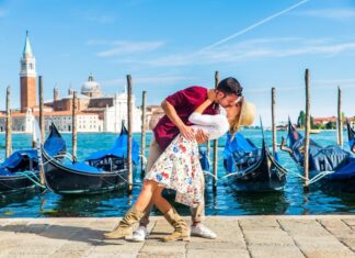 Cele mai romantice destinații din lume pentru o escapadă de Ziua Îndrăgostiților. Unde poți merge alături de partener Cele mai romantice destinații din lume pentru o escapadă de Ziua Îndrăgostiților. Unde poți merge alături de partener