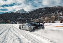 Mate Rimac isporučio prvu Neveru R Founder’s Edition: Hrvatski hiperautomobil debitirao u St. Moritzu Mate Rimac isporučio prvu Neveru R Founder’s Edition: Hrvatski hiperautomobil debitirao u St. Moritzu