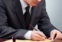 Donación ‘mortis causa’: riesgo y oportunidad en la empresa familiar Donación ‘mortis causa’: riesgo y oportunidad en la empresa familiar