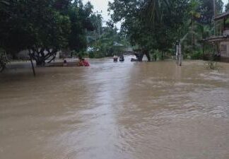 Cuaca Ekstrem Hantam Halmahera Timur, Puluhan Rumah Terendam hingga Perahu Nelayan Hilang Cuaca Ekstrem Hantam Halmahera Timur, Puluhan Rumah Terendam hingga Perahu Nelayan Hilang