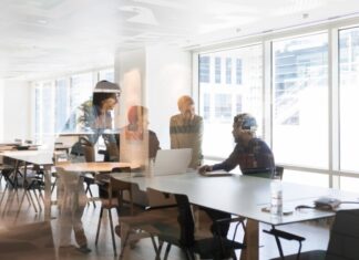 5 Dinge, die du diese Woche wissen musst: Was macht KI wirklich mit unserer Produktivität? 5 Dinge, die du diese Woche wissen musst: Was macht KI wirklich mit unserer Produktivität?