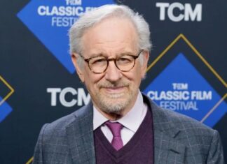 Steven Spielberg Lands EGOT Status With New Grammy Win Steven Spielberg Lands EGOT Status With New Grammy Win