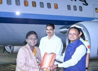 President Droupadi Murmu Arrives in Odisha on six-day visit President Droupadi Murmu Arrives in Odisha on six-day visit