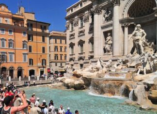 Rome starts charging for Trevi Fountain selfies: Here’s how much Rome starts charging for Trevi Fountain selfies: Here’s how much