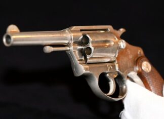 Märkesprylar, köpta för blodspengar, måste bli ute Märkesprylar, köpta för blodspengar, måste bli ute