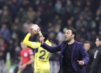 Kocaelispor Teknik Direktörü Selçuk İnan’dan transfer sözleri! Kocaelispor Teknik Direktörü Selçuk İnan’dan transfer sözleri!