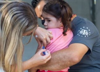 UBS’s de Cotia terão reforço na vacinação contra sarampo e febre amarela UBS’s de Cotia terão reforço na vacinação contra sarampo e febre amarela