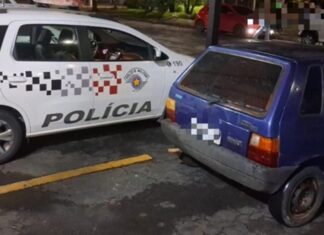 Carro furtado há 7 anos em Cotia é recuperado em São José dos Campos Carro furtado há 7 anos em Cotia é recuperado em São José dos Campos