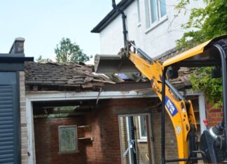 Builder jailed after teenager’s fatal fall Builder jailed after teenager’s fatal fall