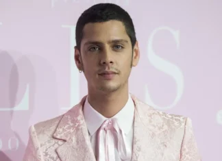 Eduardo Casanova, sobre su excéntrica casa en Madrid: “Parece un set de películas” Eduardo Casanova, sobre su excéntrica casa en Madrid: “Parece un set de películas”